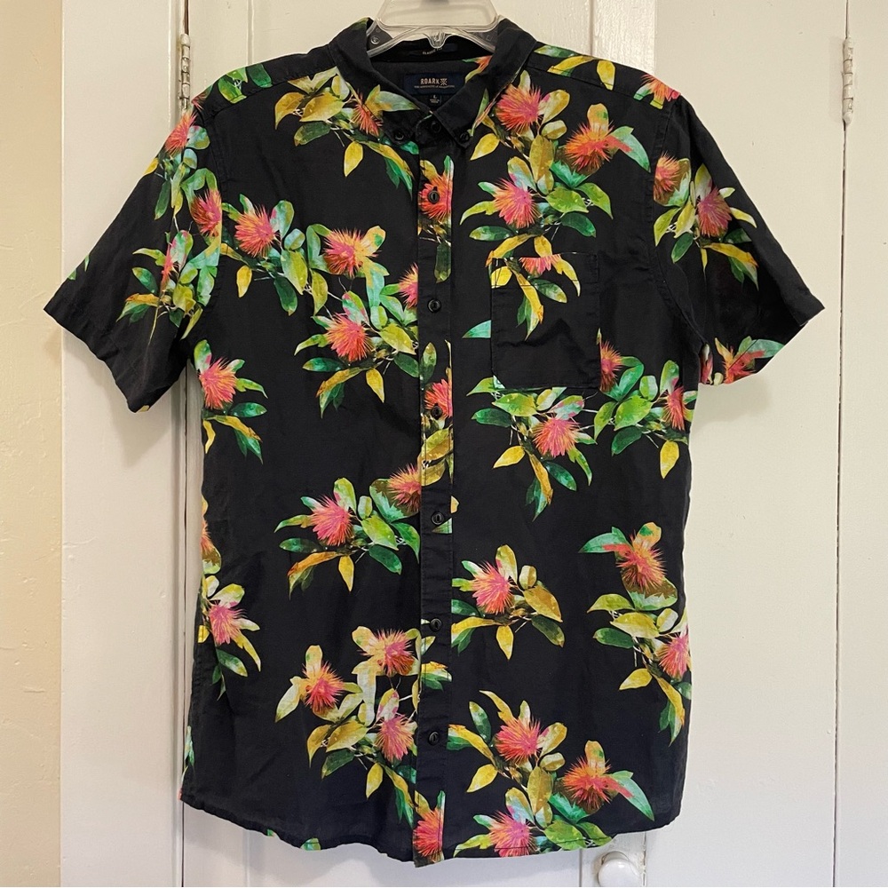 Roark Black Floral Button Down Shirt size large
